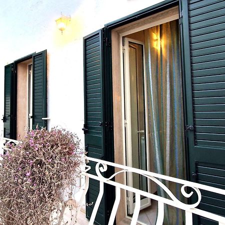Domus Chiara Villa Monopoli Bagian luar foto