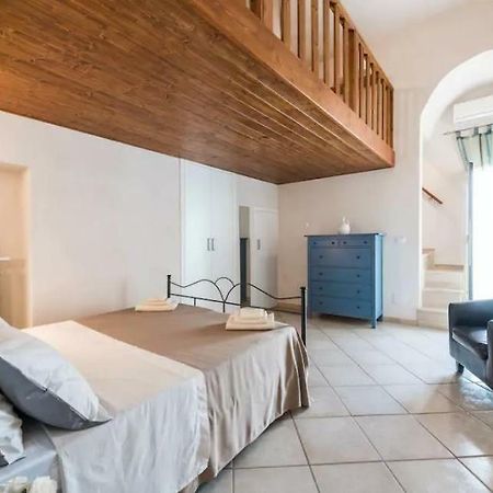 Domus Chiara Villa Monopoli Bagian luar foto