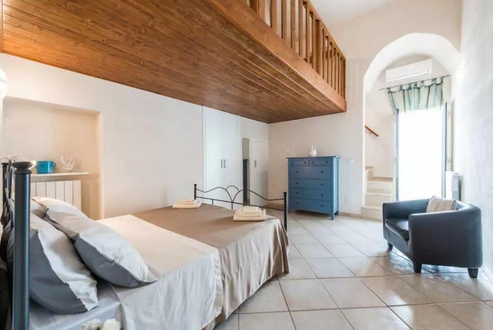 Domus Chiara Villa Monopoli Bagian luar foto